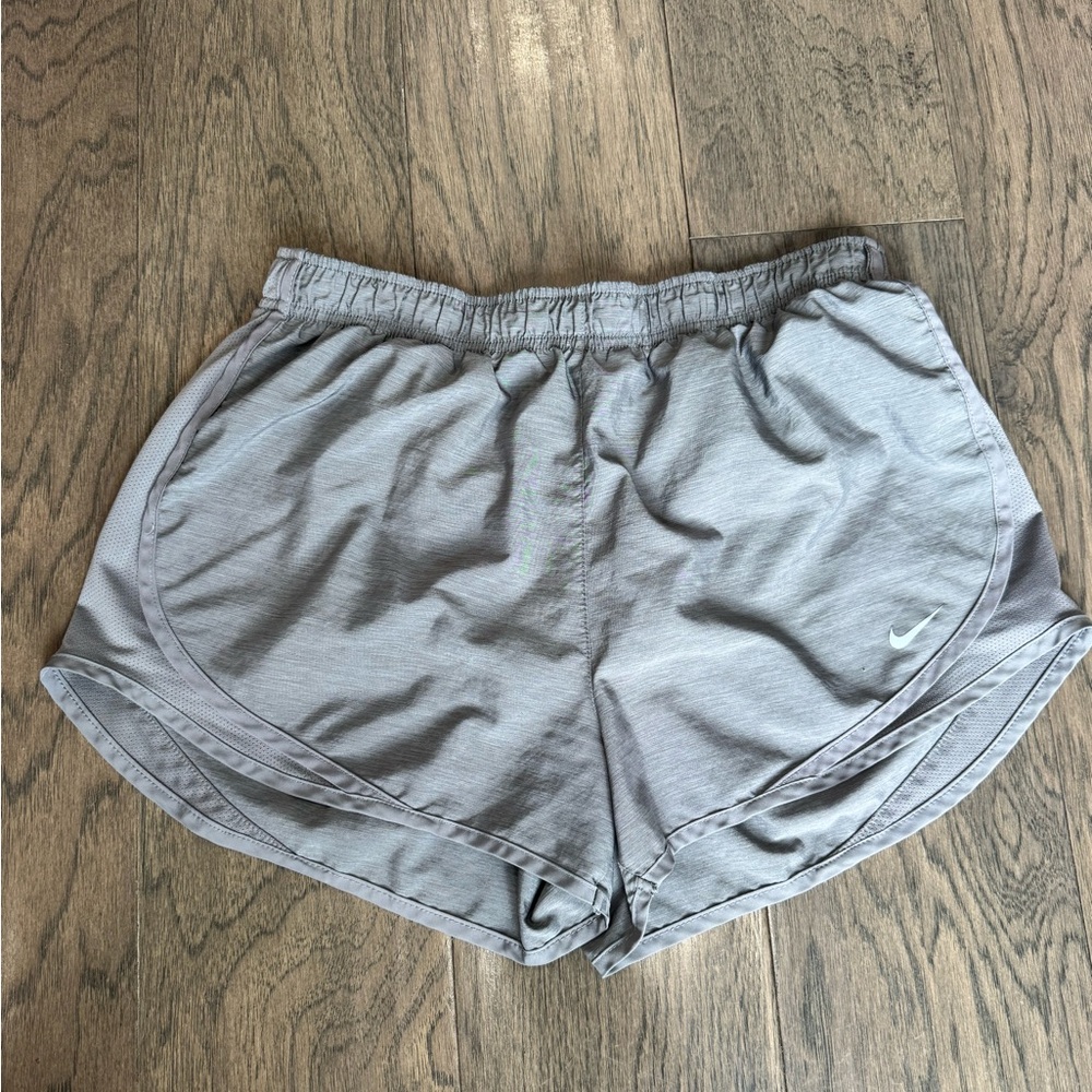 Nike Dri-FIT Running Shorts Womens L Gray Athletic Elastic Waist Lightweight